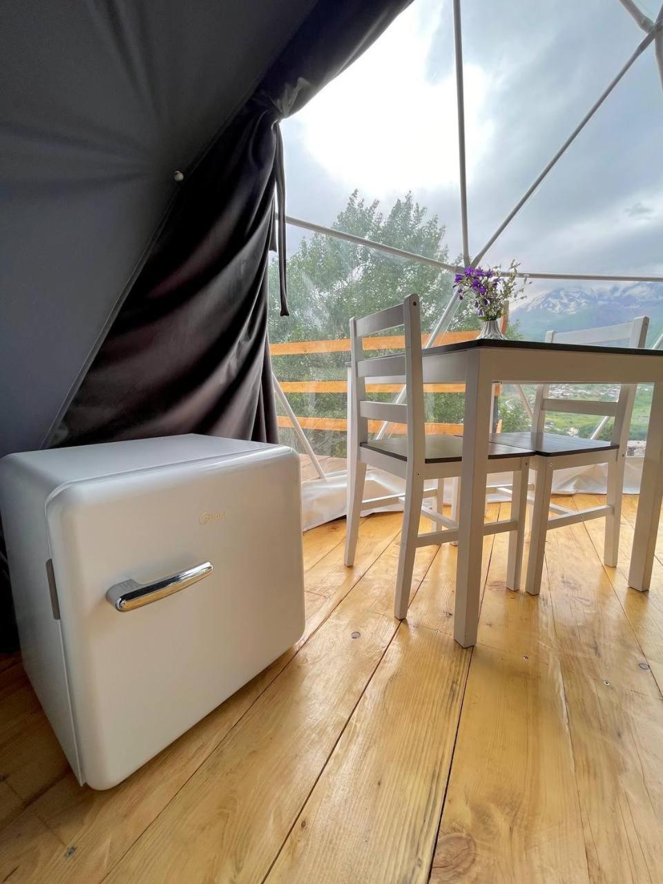 Hotel Elia Glamping Kazbegi Exterior foto